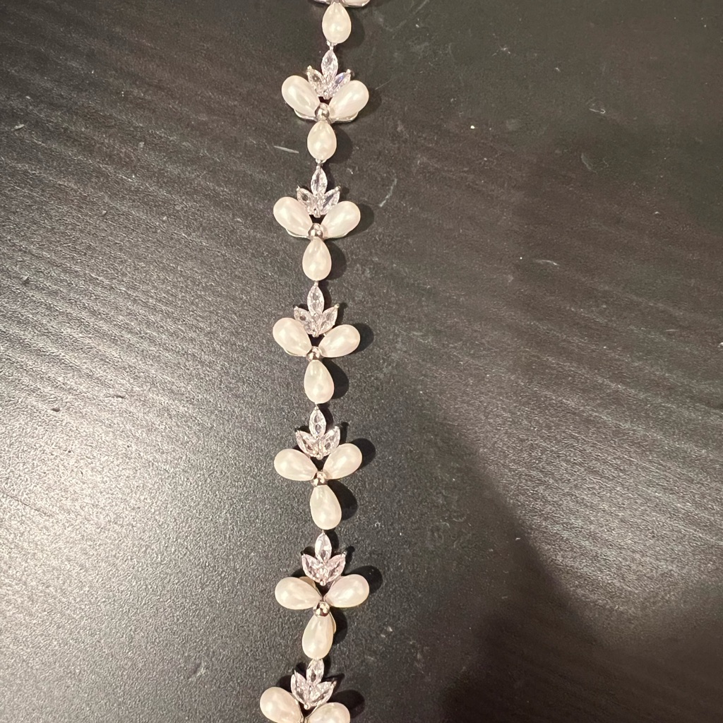 Untamed Petals Silver Nile Bracelet